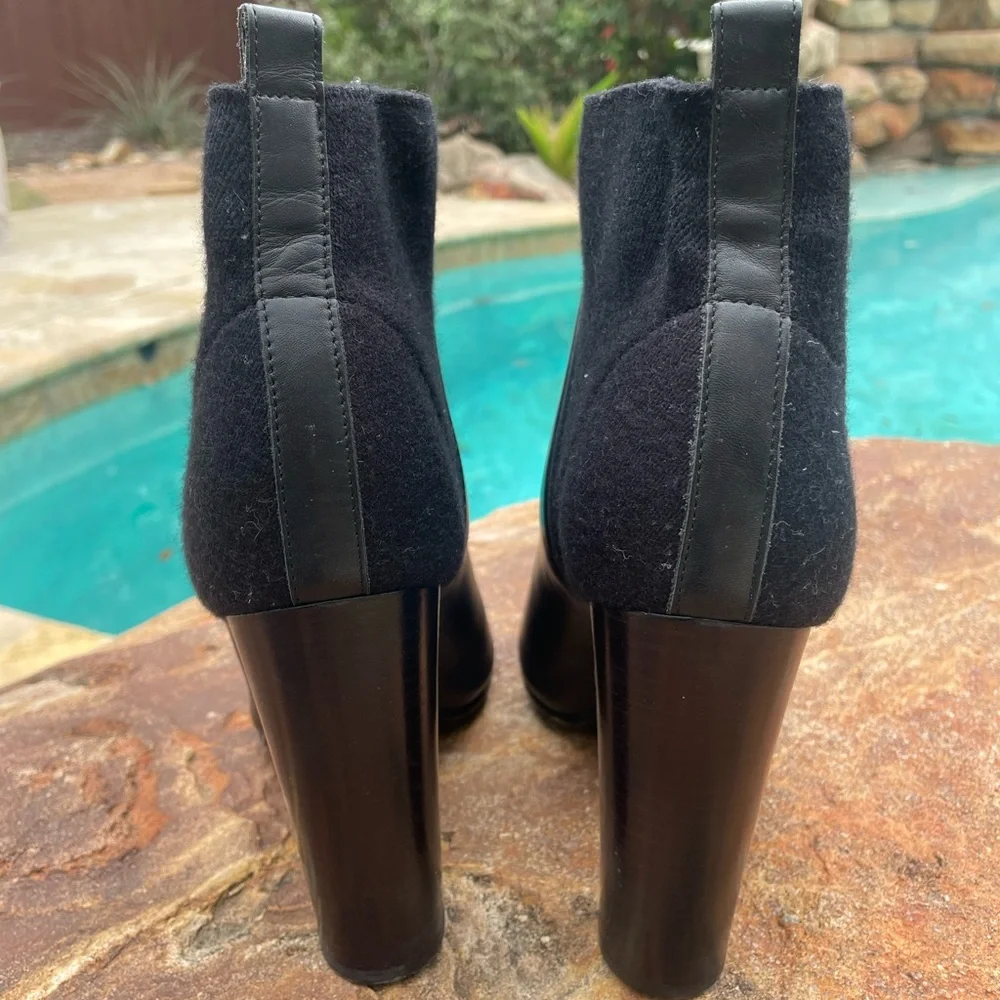 EUC Vince “Aren” Open Toe Bootie